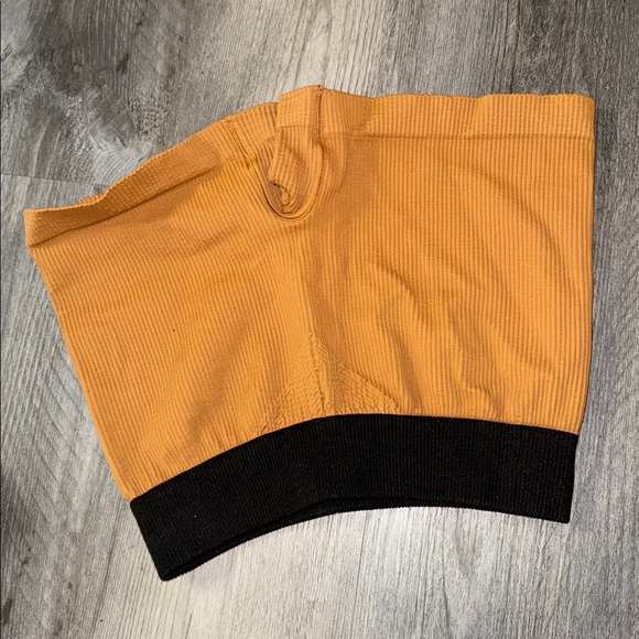 Free People Movement shorts - Picture 3 of 3